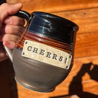 Prost Tasse | Keramik Jubeltasse Handgefertigte Keramiktasse Kaffee Lustige Kaffeetasse Festliche Urlaub Becher von LiLoPottery