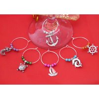 Seewein Glas Charms Handgemacht Von Libby's Market Place von LibbysMarketPlace