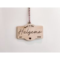 Nachname Ornament 2024 | Personalisierte Paar Gerade Verheiratet Erste Weihnachten Weihnachtsschmuck Nachname Ornament 2024 | Personalisierte Paar Gerade Verheiratet Erste Weihnachten Weihnachtsschmuck von LibelleStudioCo