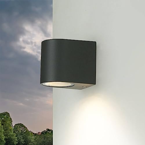 Licht-Erlebnisse Außenlampe Anthrazit, Wandstrahler Außen, GU10, IP44, wetterfest, H:8 cm, Down, Halbrund, Terrasse, Balkon, Aussenlampe Wand, Carport Beleuchtung von Licht-Erlebnisse