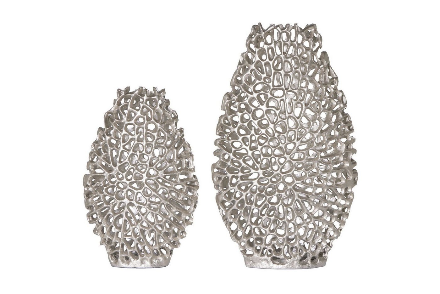 Licht-Erlebnisse Dekovase PAULA, Deko 2er Set H: 30 / 40 cm Handarbeit aus Metall in Silber Licht-Erlebnisse Dekovase PAULA, Deko 2er Set H: 30 / 40 cm Handarbeit aus Metall in Silber von Licht-Erlebnisse