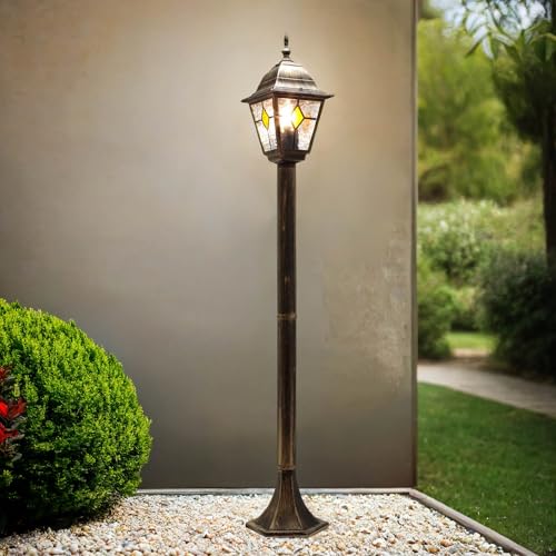 Licht-Erlebnisse Wegeleuchte Aluminium Glas in Kupfer Antik IP44 Weg Garten H:103 cm E27 max. 60 W Tiffany Laterne Rustikal Outdoor Stehlampe SALZBURG Licht-Erlebnisse Wegeleuchte Aluminium Glas in Kupfer Antik IP44 Weg Garten H:103 cm E27 max. 60 W Tiffany Laterne Rustikal Outdoor Stehlampe SALZBURG von Licht-Erlebnisse