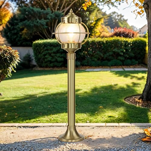 Licht-Erlebnisse Wegeleuchte PARTAS aus rostfreiem Messing Glas Schirm satiniert maritime Stehlampe Gartenbeleuchtung von Licht-Erlebnisse