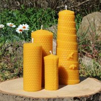 Bienenwachs Kerze Wabe Mit Wabenmuster - in 4 Größen Imkerwachs von LichtbringerCompany