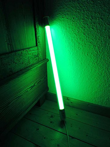 Lichtidee Led Leuchstab IP20 63cm grün 10 Watt Party Deko Schaufenster farbig bunt mit weißem Kabel und Schalter von Lichtidee