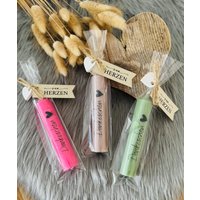 Kerze Als Kleines Dankeschön Mit Herz I Auf Wunsch Schön Verpackt in Folie Viele Verschiedene Kerzenfarben Zur Wahl Kerze Als Kleines Dankeschön Mit Herz I Auf Wunsch Schön Verpackt in Folie Viele Verschiedene Kerzenfarben Zur Wahl von LiebensWertigkeit