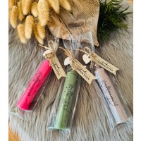 Weihnachtliche Kerze Mit Herz, Auf Wunsch Schön Verpackt in Folie, Viele Verschiedene Kerzenfarben Zur Wahl von LiebensWertigkeit