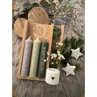 Weihnachtliches Kerzenset „Nimm Dir Was Du Brauchst" Kerzenfarben Und Aufschrift Lt. Auswahl Individuell Gestaltbar. Wunderschönes Geschenk von LiebensWertigkeit