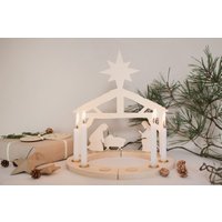 Moderne Krippe Aus Holz - Kleines Set | Nachhaltige Weihnachten Adventsspirale Adventsring Adventsgesteck Selber Gestalten von Liebesnaht