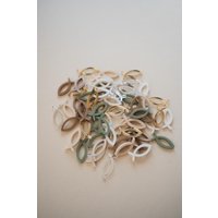 Moderne Tischdeko Zur Taufe Konfetti Acryl | Nachhaltig Und Wiederverwendbar Deko Ideen Streudeko Moderne Tischdeko Zur Taufe Konfetti Acryl | Nachhaltig Und Wiederverwendbar Deko Ideen Streudeko von Liebesnaht
