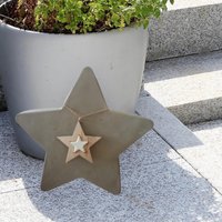 Deko Stern Aus Beton Mit Sternenanhänger, Für Den Garten, Betonstern Zum Dekorieren, Als Garten Oder Haustürdeko von LieblingeundCo