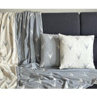 Hirsch Reh Elch - Wende Kuscheldecke Wohndecke Tagesdecke Plaid Grau/Beige Neu von Lieblingsstueck4U
