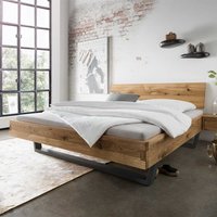 Massivholz Bett aus Wildeiche geölt Metallkufen von Life Meubles