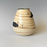 Kleine Handgefertigte Keramikvase, Rad Geworfen Keramik Vase, Cvmy4Clr16 Kleine Handgefertigte Keramikvase, Rad Geworfen Keramik Vase, Cvmy4Clr16 von LifeAndClay