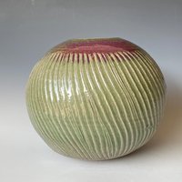 Sphere Handgemachte Keramikvase, Ckleidewand von LifeAndClay
