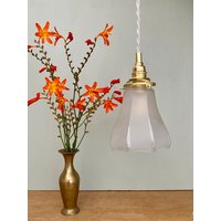 Vintage Tulpenlampe Aus Milchglas von LightBlossomBoutique