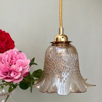 Vintage Tulpenlampe Aus Bernstein - Und Perlmuttglas von LightBlossomBoutique