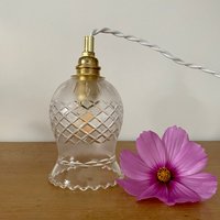 Vintage Tulpenlampe Aus Gemeißeltem Glas von LightBlossomBoutique