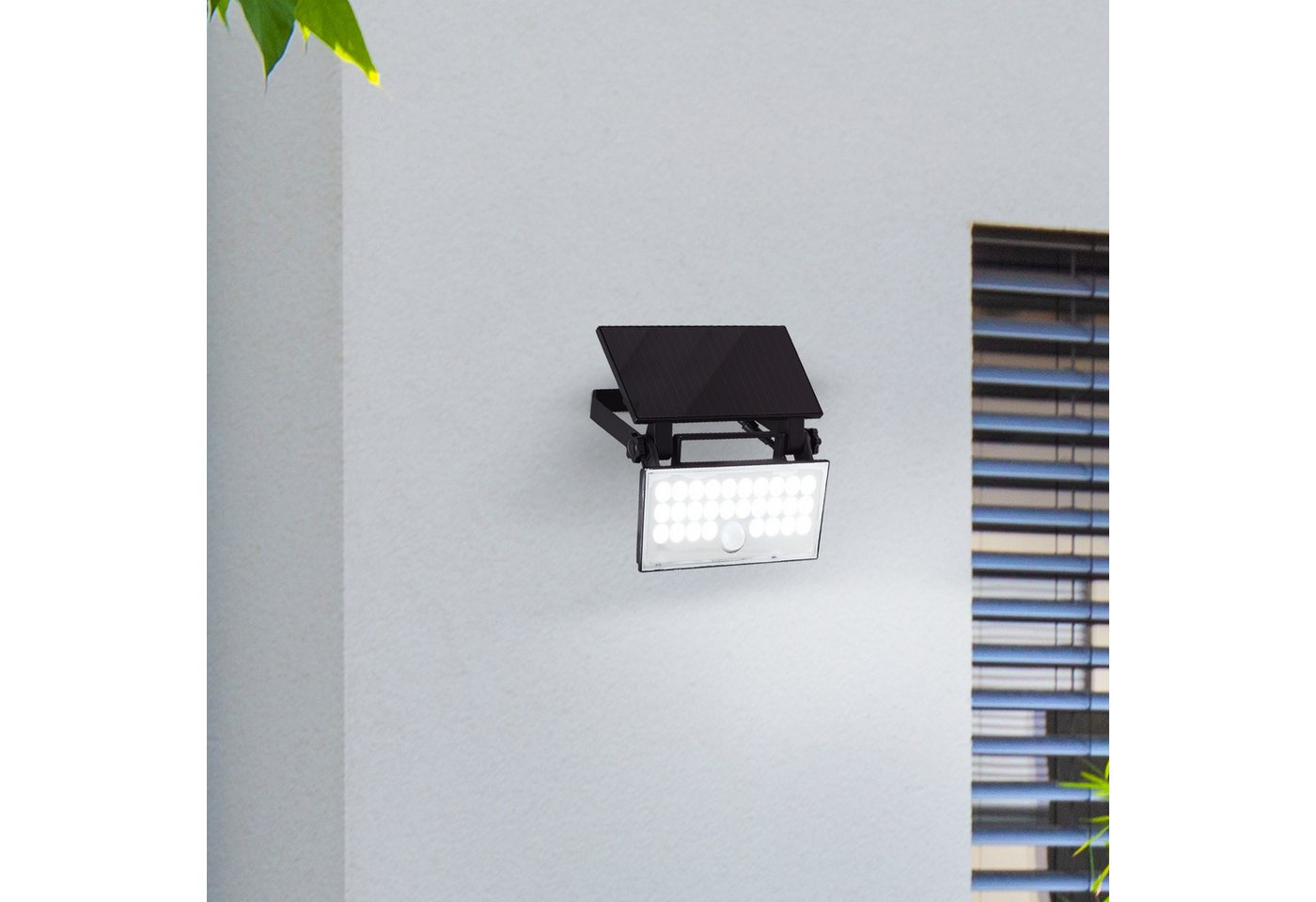 Lightbox LED Außen-Wandleuchte, Dimmfunktion, LED fest integriert, 4100, LED Außenwandlampe, Solar, Bewegungsmelder, schwenkbar, 1000 lm von Lightbox