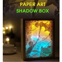 Anime-Lichtbox Aus Papier | Led Rbg Und Controller, 3D-Schattenbox Mit Laserschnitt Anime-Lichtbox Aus Papier | Led Rbg Und Controller, 3D-Schattenbox Mit Laserschnitt von Lightbox3D