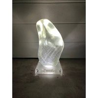 Licht Aus Poliertem Andara Kristall Hellgelbe Blase 4355Gr Mit Sockel, Lampe Und Dimmer Für Die Meditation von Lightofandara
