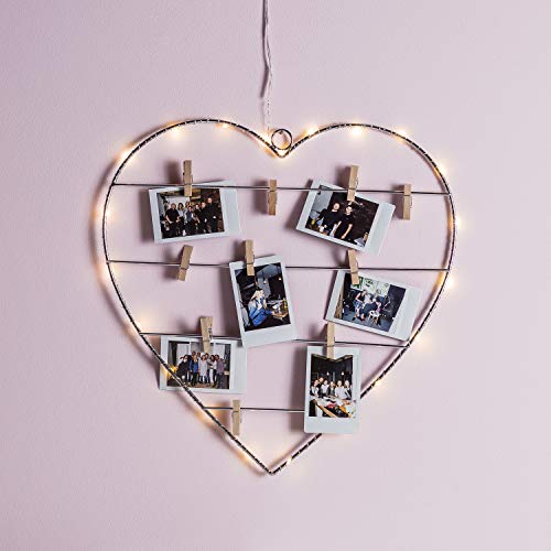 Lights4fun 18er Micro LED Herz Silhouette mit Wäscheklammern Foto Lichterkette Batteriebetrieb Timer Deko Muttertag Lights4fun 18er Micro LED Herz Silhouette mit Wäscheklammern Foto Lichterkette Batteriebetrieb Timer Deko Muttertag von Lights4fun