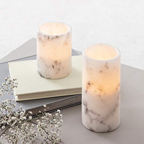 Lights4fun 2er Set LED Echtwachs Stumpenkerzen in Marmoroptik Timerfunktion 6 Stunden batteriebetrieben Kerzen mit Batterie und Timer Indoor Innen Weiß Lights4fun 2er Set LED Echtwachs Stumpenkerzen in Marmoroptik Timerfunktion 6 Stunden batteriebetrieben Kerzen mit Batterie und Timer Indoor Innen Weiß von Lights4fun
