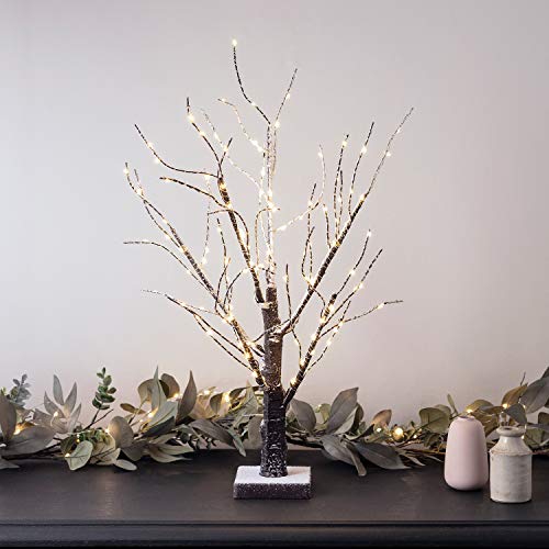 Lights4fun 65cm LED Baum mit 108 warmweißen Micro LEDs Timer batteriebetrieben Weihnachtsbaum künstlich von Lights4fun