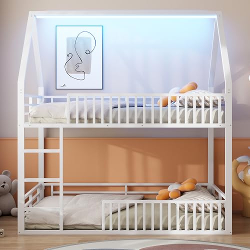 Ligterra Etagenbett, Jugendbett Hochbett, Hochbett, Geländer im Zaunstil und LED-Licht, Hausform, Kann als Bett Oder Spielplatz Darunter Verwendet Werden, 140x200cm (Weiß) von Ligterra