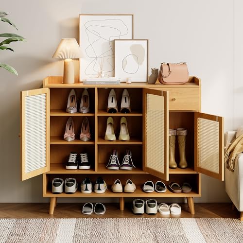 Schuhschrank Rattan, Schuhkommode Schuhregal mit 3 Türen und 1 Schubladen und 5 Regalböden, Metallgriff und Massivholzbeinen, für Den Flur, 120/106/35cm (Natürliche Farbe) von Ligterra
