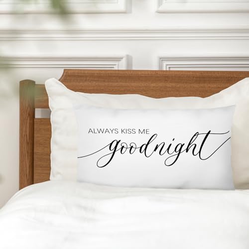 Likjad Always kiss me Goodnight, Always kiss me Goodnight Kissenbezüge für Schlafzimmer, Good Night 30,5 x 50,8 cm, Geschenk für Paare, Geschenk für Freundin, dekorative Kissen für Bett (weiß) von Likjad