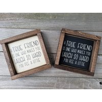 Eine Wahrer Freund Holz Gerahmt Mini Zeichen von LilRusticSignShoppe