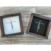 Faith - Rustikales Religiöses Mini-Holzschild von LilRusticSignShoppe