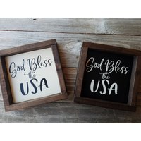 God Bless The Usa-Fourth Of July Ign-Rustic Framed Wood Sign von LilRusticSignShoppe