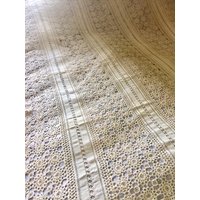 Vintage Handgemachtes Gehäkeltes Leinen Erbstück Tagesdecke Bettdecke Tischdecke 2-Teiliges Set Aus Russland 1950Er Jahre Vintage Handgemachtes Gehäkeltes Leinen Erbstück Tagesdecke Bettdecke Tischdecke 2-Teiliges Set Aus Russland 1950Er Jahre von LiliasAntiques