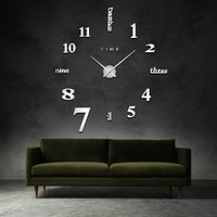 Moderne Diy 3D Spiegel Wanduhr Silent Typografie Design von LiliesboutiqueCA