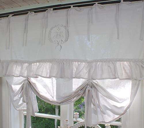 LillaBelle Raff Gardine Lara Hell Grau 80x120 cm Volant Bestickt Monogramm Bandaufhängung Shabby Vintage von LillaBelle