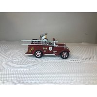 Abt. 56 Stadtfeuerwehr Feuerwehrauto - Snow Village-Serie; Abteilung 56 Retired Vintage Weihnachtsdorf Accessoire von LilliansCornerFinds