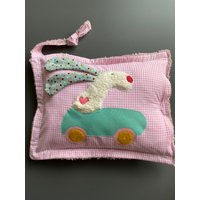 Kissen Mit Namen Kissenbezug Geburt Baby Taufe Personalisiert Nameskissen Kuschelkissen Kinderkissen Hase von LillimorbyFL