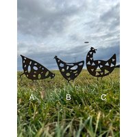 Gartenstecker | Hühner Aus Metall Gartendeko Deko Stahl Edelrost von LimosTonwerk
