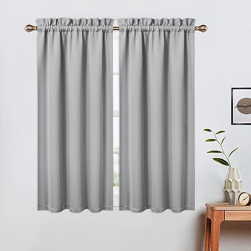 LinTimes Halbe Verdunkelungsvorhänge,Geräuschreduzierung Moderne Half Cafe Küchenvorhänge Kurzer Vorhang Jalousien für kleine Fenster 66cmx114cm(26x45 inch),2 er Set Hellgrau von LinTimes