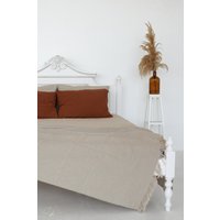 stonewashed Leinenüberwurf Mit Und Ohne Fransen - Schlichtes Leinen Sondergröße Natürliche Sommerdecke Umweltfreundlich Handgemacht in Litauen stonewashed Leinenüberwurf Mit Und Ohne Fransen - Schlichtes Leinen Sondergröße Natürliche Sommerdecke Umweltfreundlich Handgemacht in Litauen von LinaPlusHome