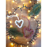 Makrameetannenbaumschmuck | Herzanhänger Tannenbaum Makrameeherz Boho Baumschmuck Makrameetannenbaumschmuck | Herzanhänger Tannenbaum Makrameeherz Boho Baumschmuck von LinasLustigerLaden