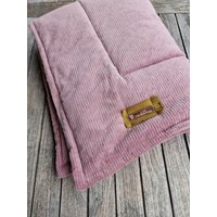 Hundedecke Kuscheldecke Hundematte Für Hunde Weiche Matte Aus Cord Rosa Altrosa , Rose Gefüttert Decke Hunde, Liegematte von LinasTraumwerkstatt