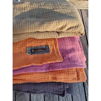 Musselindecke Klein Decke Aus Musselin Farben Frei Wählbar, 4 Lagig Kuscheldecke Wellness Sommerdecke Tagesdecke von LinasTraumwerkstatt