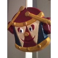 Tha Kleine Trommel -Er Keramik Handbemalt Weihnachtsschmuck von LindasHiddenTreasure