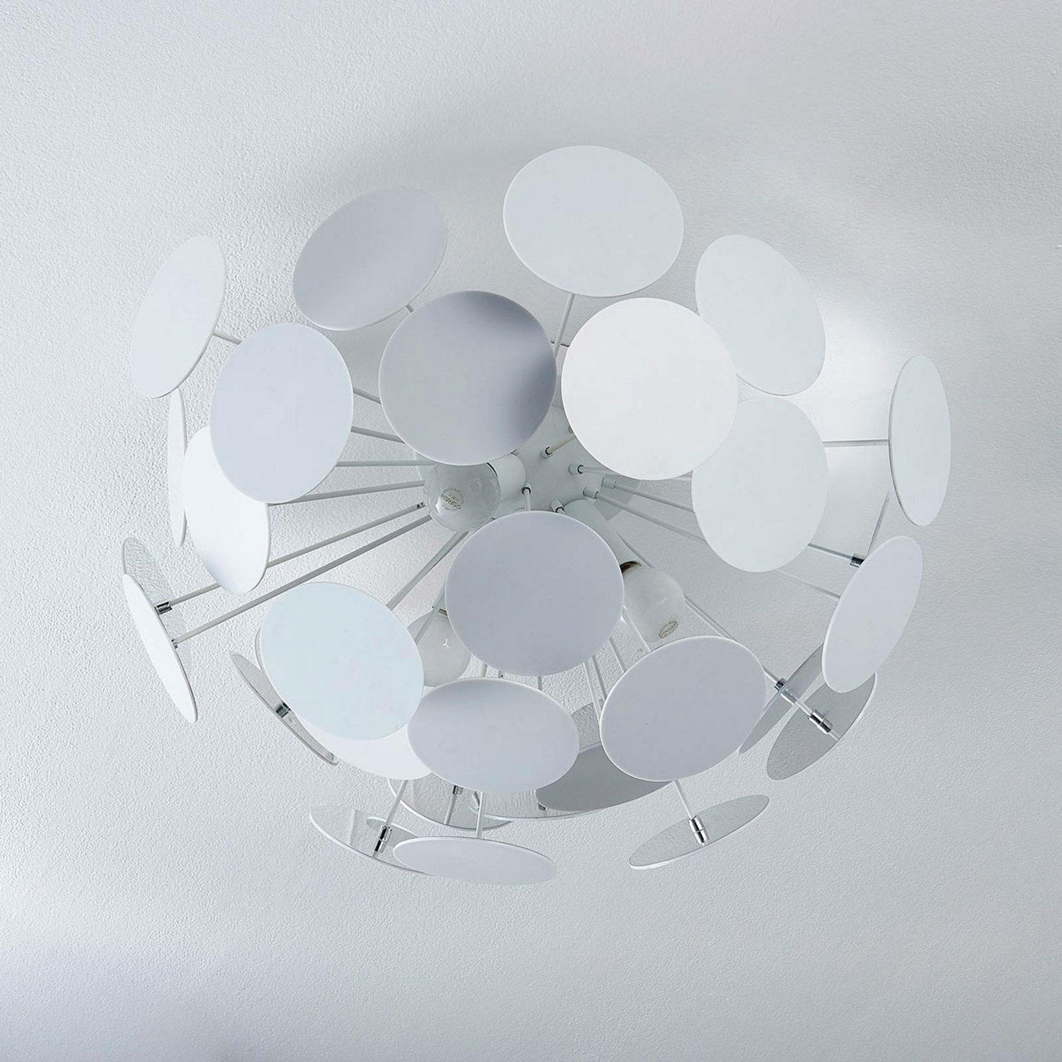 Lindby Formvollendete Deckenlampe Kinan Hängeleuchte Lampe Leuchte Weiß194 B-Ware von Lindby