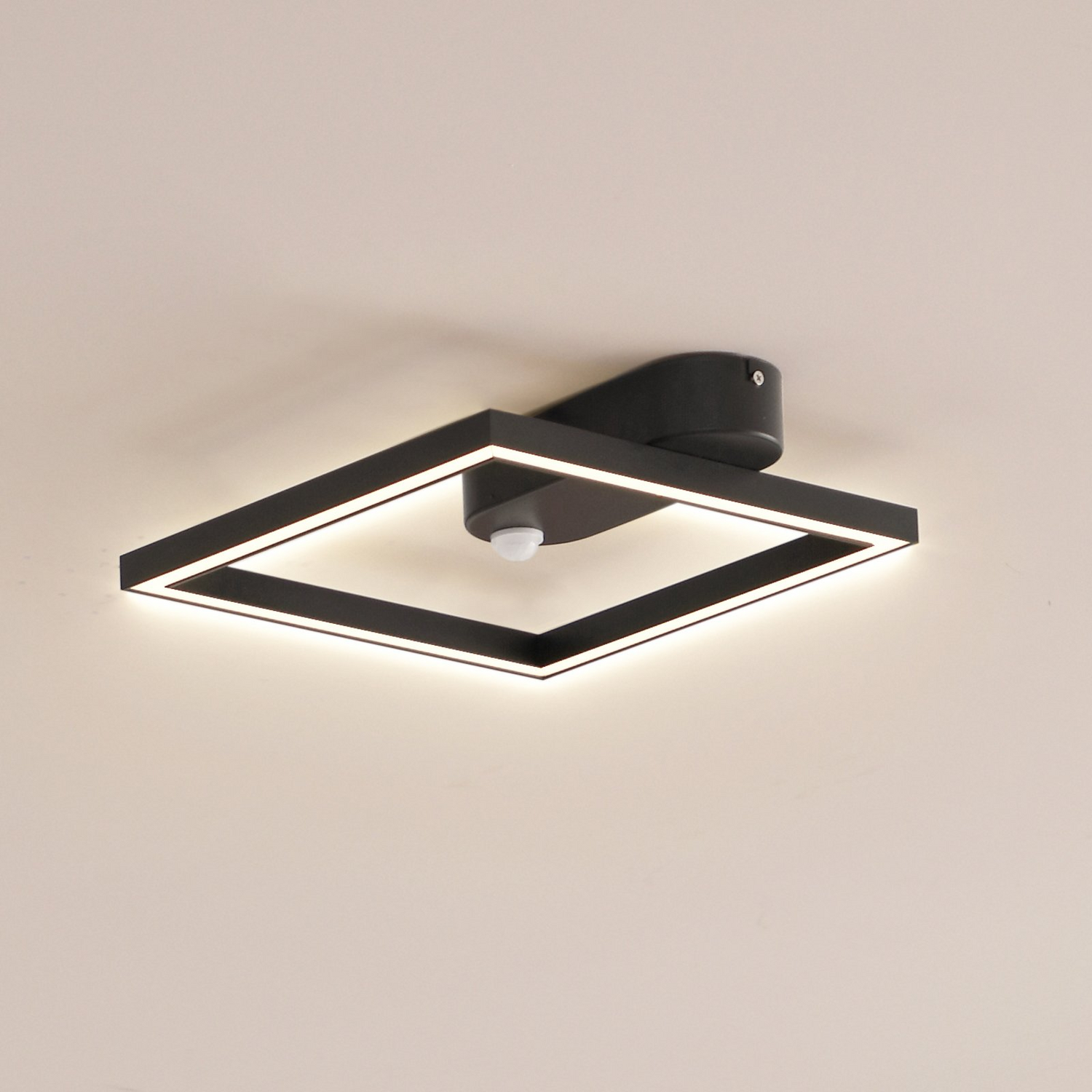 Lindby Led Deckenleuchte Yulla Schwarz Bewegungsmelder Deckenlampe Lampe Leuchte B-Ware von Lindby