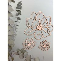 Blüten Aus Holz | Frühlingsdekoration Dekoration in Zwei Größen Und Als Set Blüten Aus Holz | Frühlingsdekoration Dekoration in Zwei Größen Und Als Set von Lindenblaettchen