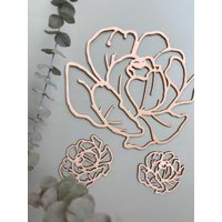 Rose Aus Holz | Blüte, Blüten Als Frühlingsdekoration Decor Für Wand Und Tisch in Zwei Größen Set Rose Aus Holz | Blüte, Blüten Als Frühlingsdekoration Decor Für Wand Und Tisch in Zwei Größen Set von Lindenblaettchen